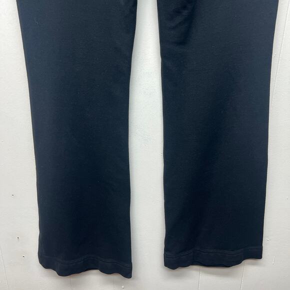 NYDJ Lift Tuck Technology Womens High Rise Black Pants Sz 6 Flared Leg Stretch - Picture 9 of 14